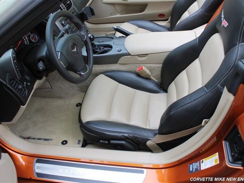 Used 2007 Chevrolet Corvette Convertible w/ Preferred Equipment Group RWD image 34