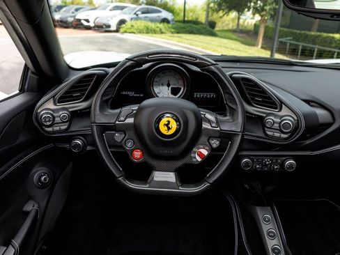 Used 2019 Ferrari 488 Spider RWD image 21