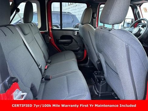 Used 2024 Jeep Wrangler Unlimited Sport AWD/4WD image 12