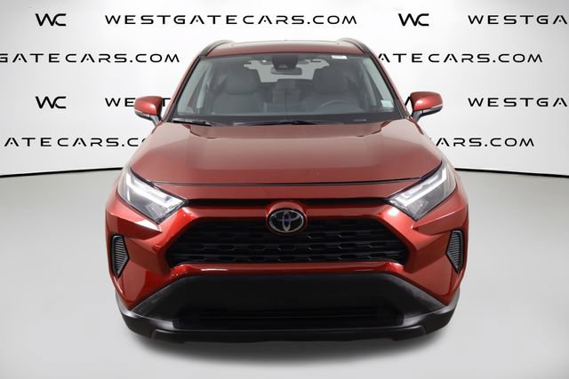 Used 2025 Toyota RAV4 XLE w/ Convenience Package FWD image 2