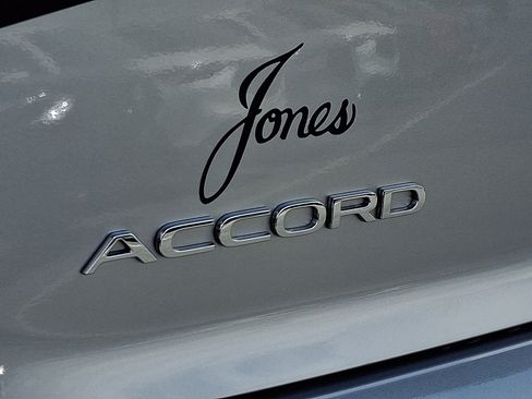 Certified 2024 Honda Accord EX image 30