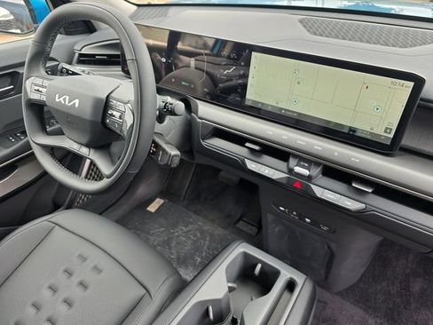 New 2026 Kia EV9 Wind AWD/4WD image 10