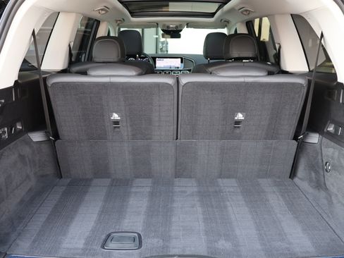 Certified 2024 Mercedes-Benz GLS 450 4MATIC image 24