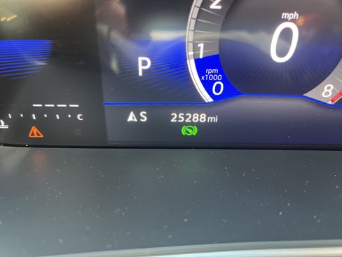 Used 2024 Volkswagen Tiguan SE FWD image 19