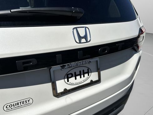 Used 2024 Honda Pilot EX-L image 31