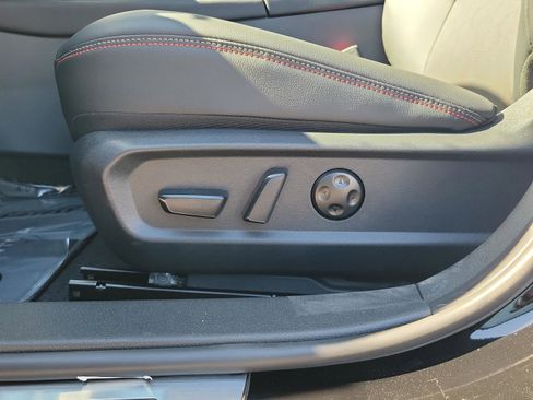 New 2026 Nissan Sentra SR image 15