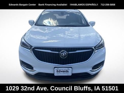 Used 2019 Buick Enclave Essence AWD/4WD image 2