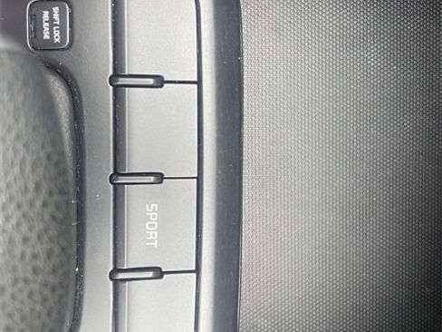 Used 2023 Kia Rio LX image 27