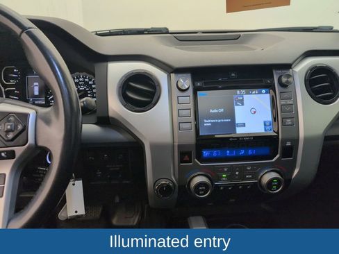 Used 2019 Toyota Tundra Platinum image 19