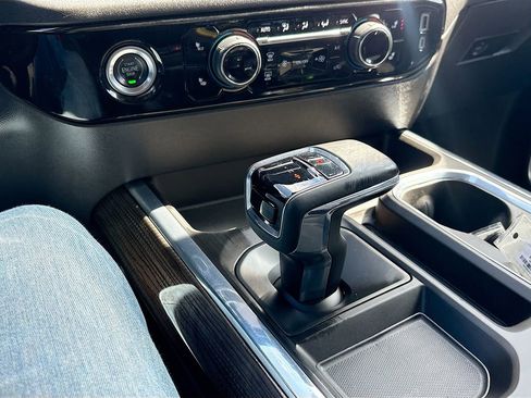 Used 2024 Chevrolet Silverado 1500 LT Trail Boss w/ Protection Package image 17