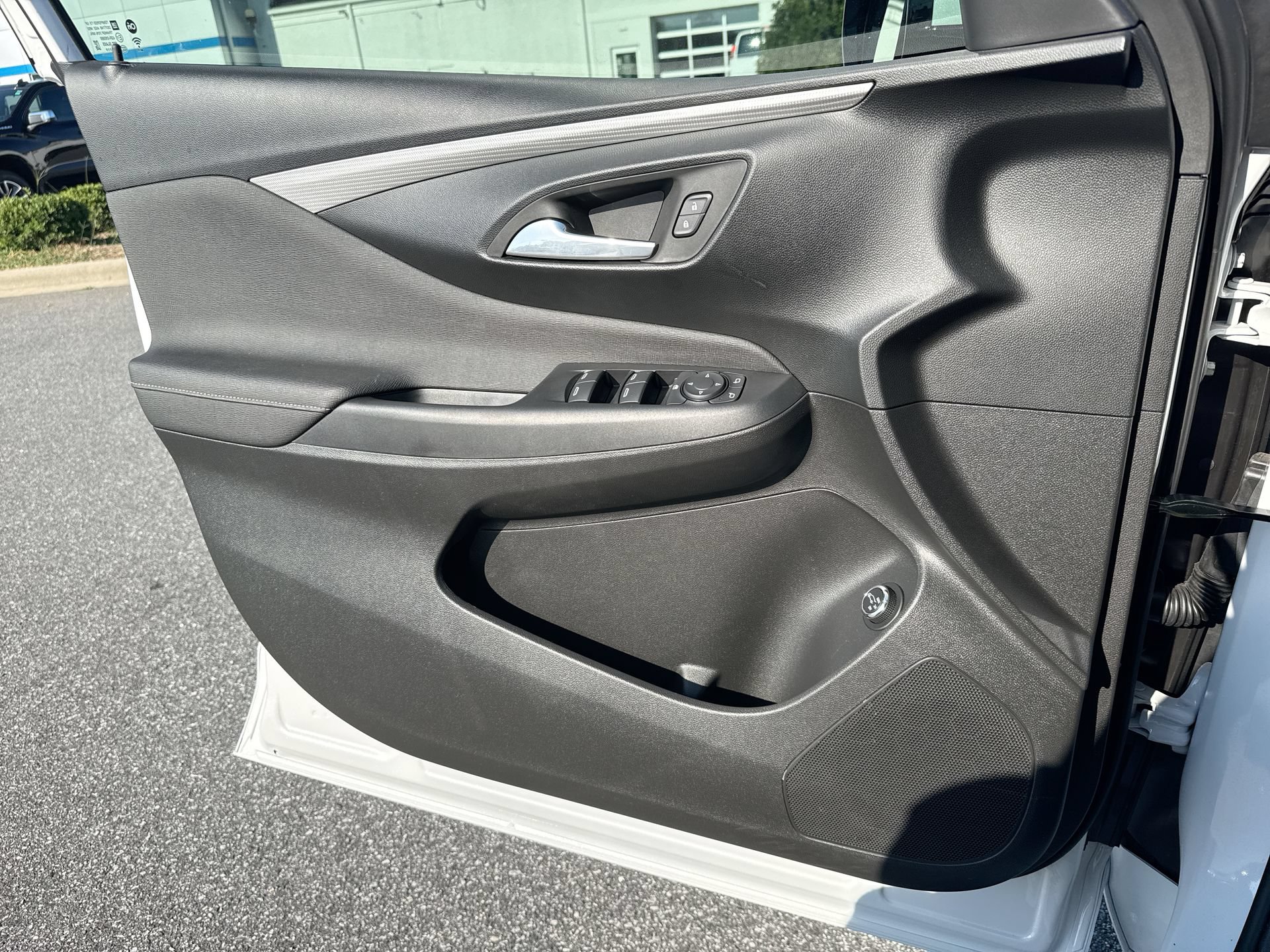 Used 2024 Buick Envista Avenir FWD image 17