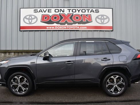Used 2024 Toyota RAV4 XSE image 4