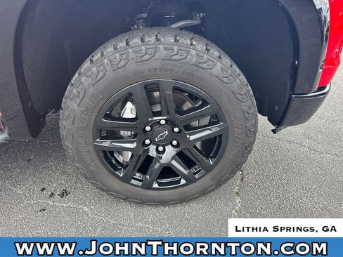 Used 2024 Chevrolet Silverado 1500 Custom Trail Boss image 1