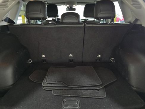 Used 2022 Jeep Compass Limited image 15