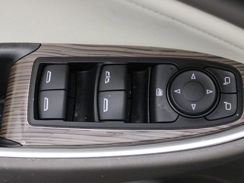 Used 2024 Chevrolet Malibu LT image 18