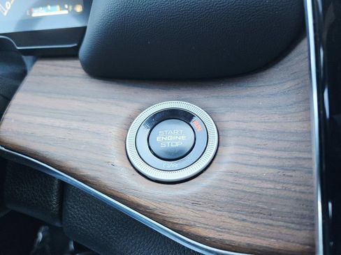 Used 2025 Jeep Grand Cherokee Summit w/ Adv Protech Group IV image 32