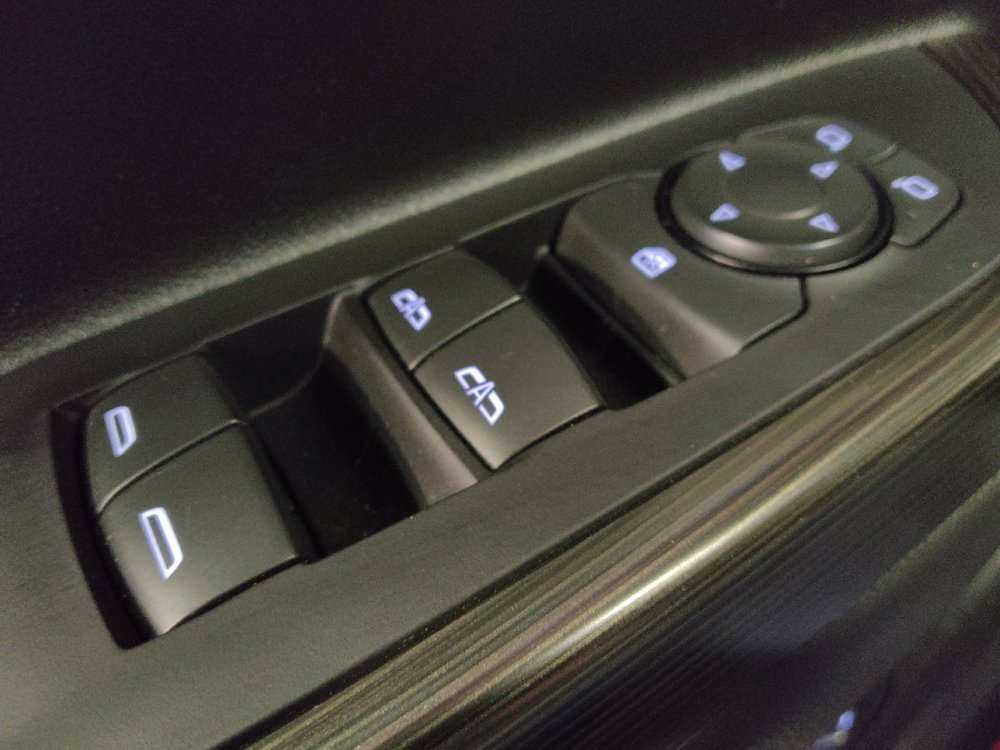 Used 2023 GMC Acadia SLT FWD image 27