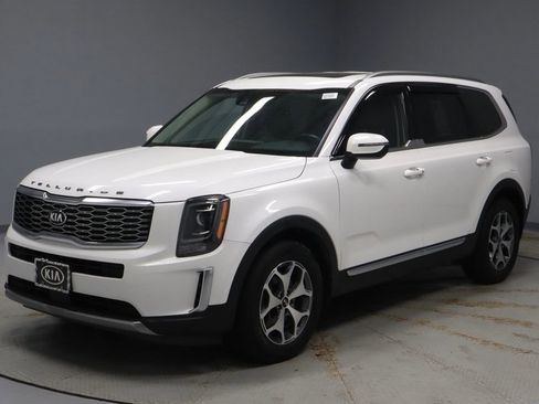 Used 2020 Kia Telluride EX AWD/4WD image 8