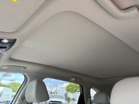 Used 2023 Kia Sorento SX AWD/4WD image 30