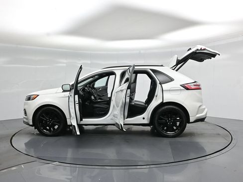 Certified 2020 Ford Edge ST-Line FWD image 35