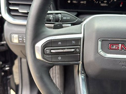 Used 2025 GMC Terrain Elevation AWD/4WD image 15