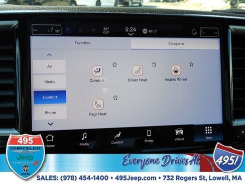 New 2026 Chrysler Pacifica Select image 29