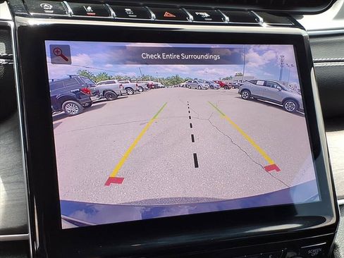 Used 2023 Jeep Grand Cherokee L Limited w/ Trailer Tow Group (B) AWD/4WD image 30