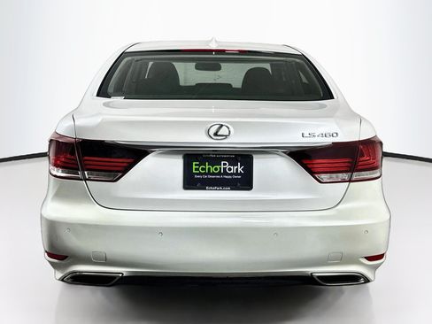 Used 2014 Lexus LS 460 w/ Comfort Package RWD image 7