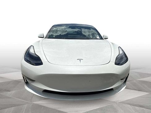 Used 2023 Tesla Model 3 Standard Range RWD image 3