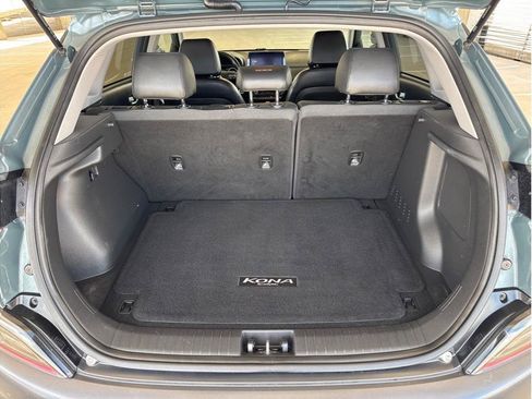 Used 2022 Hyundai Kona Limited AWD/4WD image 12