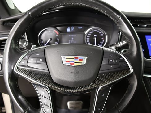 Used 2023 Cadillac XT5 Sportv AWD/4WD image 19