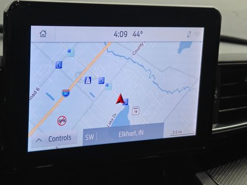 Used 2020 Ford Explorer ST AWD/4WD image 6