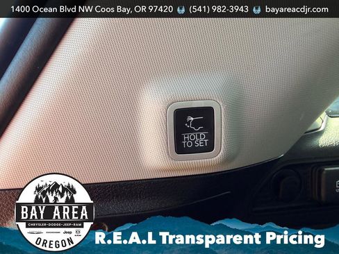 Used 2024 Jeep Grand Cherokee Limited 4xe AWD/4WD image 28