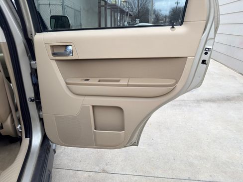 Used 2012 Ford Escape Limited AWD/4WD image 26