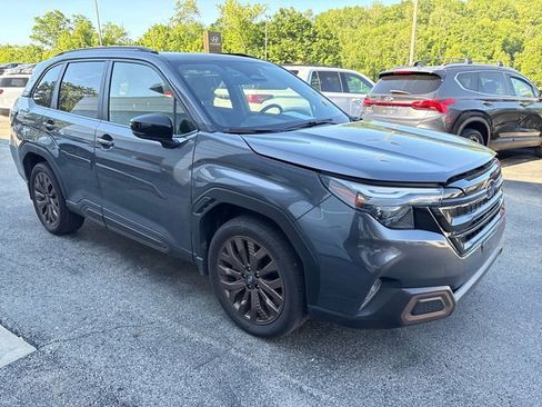 Used 2025 Subaru Forester Sport AWD/4WD image 7