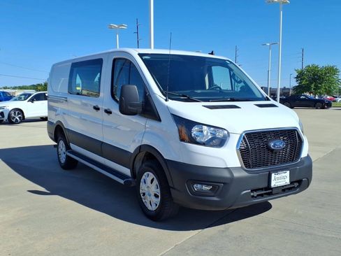 Used 2024 Ford Transit 250 Low Roof w/ Exterior Upgrade Package RWD image 6