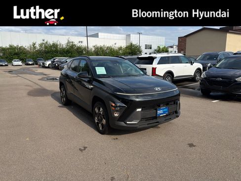Used 2024 Hyundai Kona SEL AWD/4WD image 1