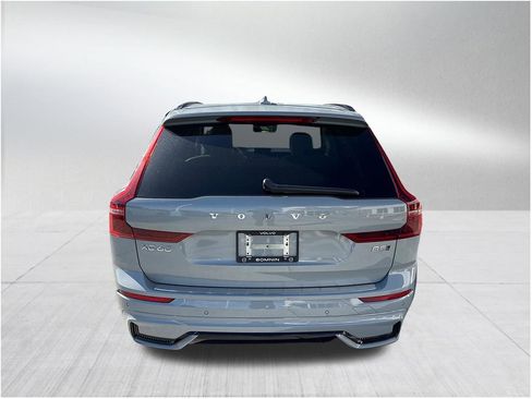 New 2026 Volvo XC60 B5 Ultra w/ Protection Package Premier image 5