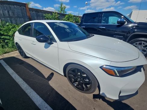 Used 2026 Honda Civic Sport image 3