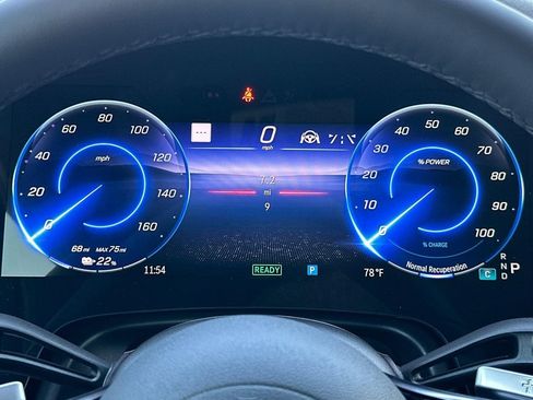 New 2026 Mercedes-Benz EQS 400 4MATIC SUV image 17