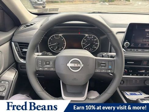 New 2026 Nissan Rogue SV w/ SV Premium Package image 15