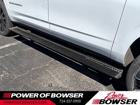 New 2026 Chevrolet Suburban High Country AWD/4WD image 8