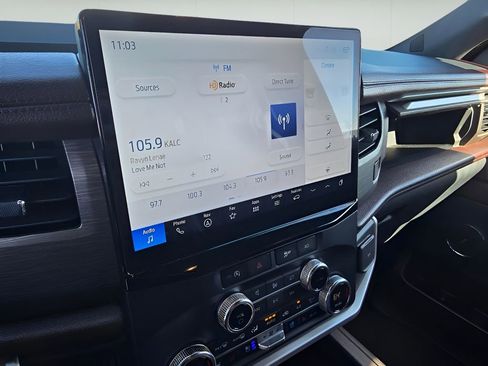 Used 2024 Ford Expedition Max Limited image 22