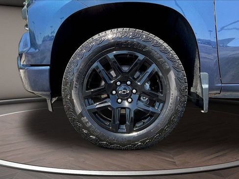 Used 2022 Chevrolet Silverado 1500 Custom w/ LPO, Dark Essentials Package AWD/4WD image 36