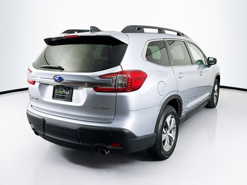 Used 2024 Subaru Ascent Premium w/ Convenience Package image 9