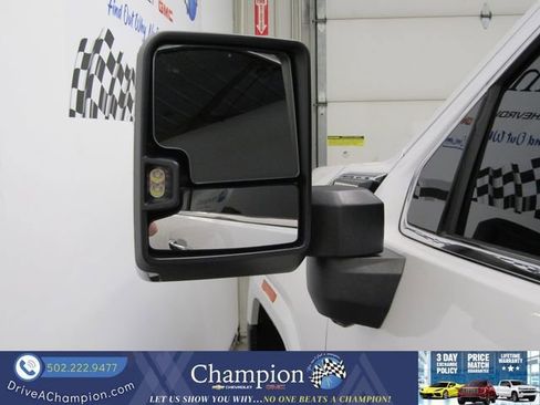 Used 2024 GMC Sierra 2500 Denali w/ Denali Reserve Package AWD/4WD image 19