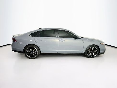 Used 2024 Honda Accord Sport image 10