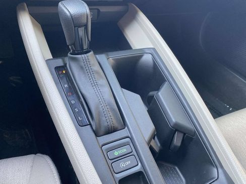 Used 2024 Honda Accord EX image 27