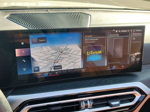 Certified 2024 BMW 430i xDrive Convertible w/ M Sport Package image 17