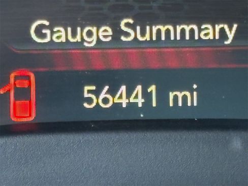 Used 2019 RAM 2500 Big Horn image 30